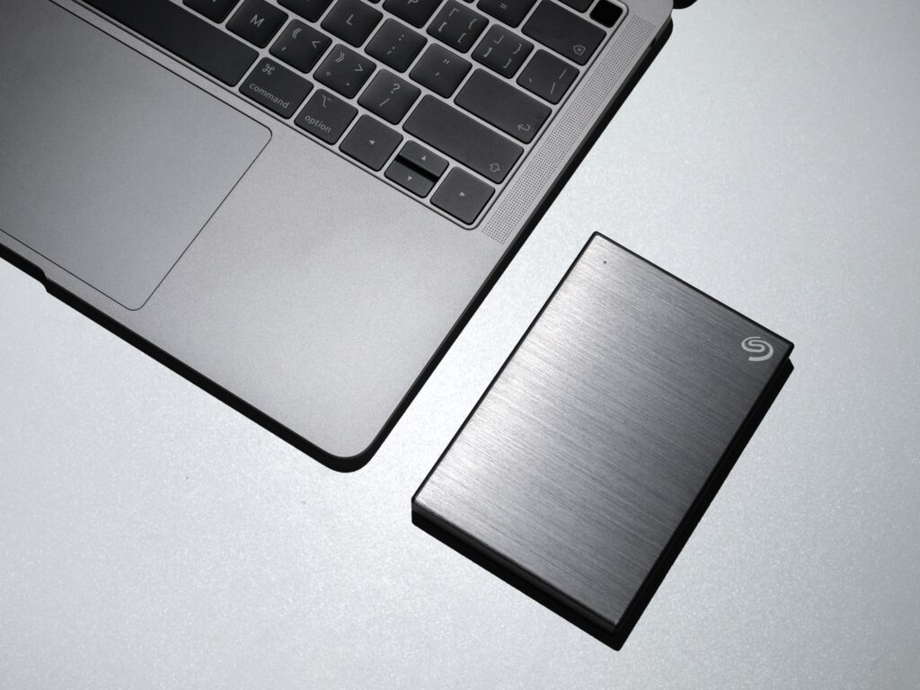 Portablessdstorage | gearandcode Portable SSD storage for speed and security