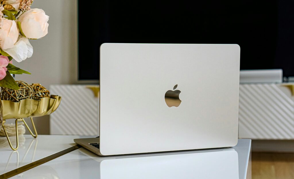 MacBook Laptop